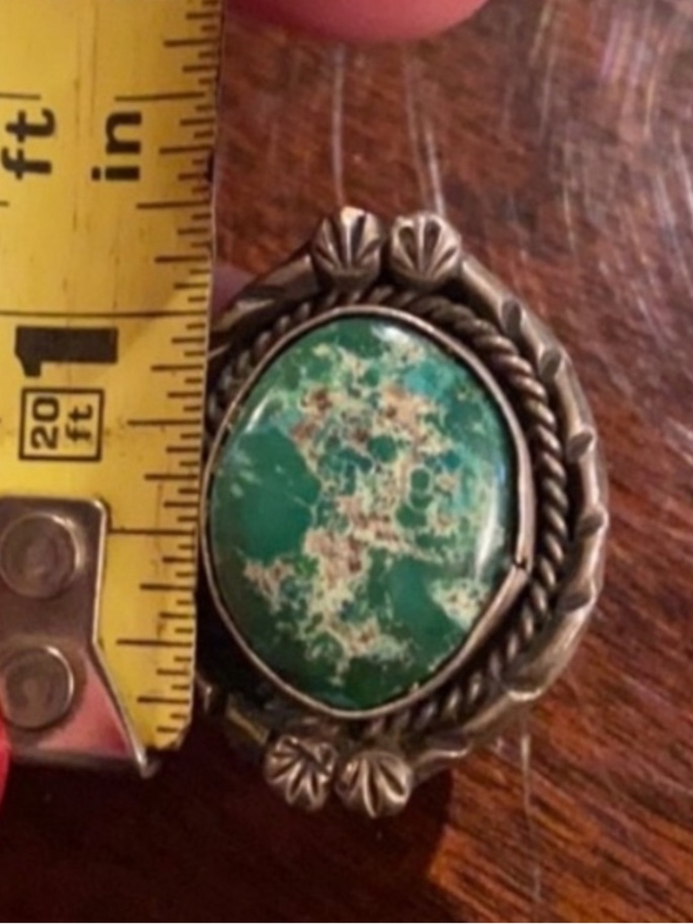 Navajo Green Turquoise and Silver Vintage Ring - Picture 3 of 8